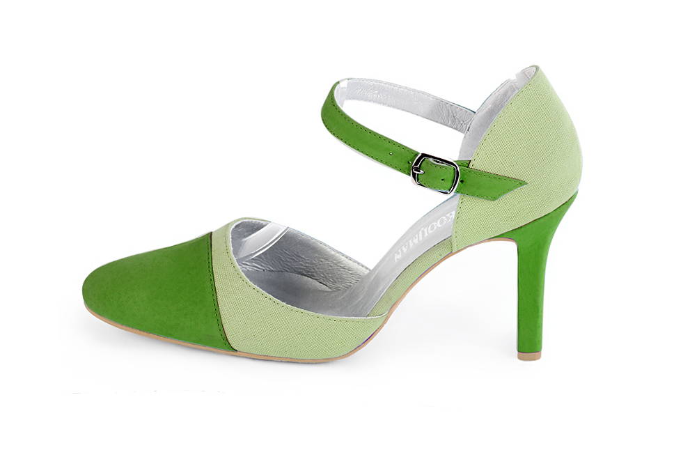 French elegance and refinement for these grass green dress open side shoes, with an instep strap, 
                available in many subtle leather and colour combinations. Its high vamp and fitted strap will give you good support.
To personalize or not, according to your inspiration and your needs.  
                Matching clutches for parties, ceremonies and weddings.   
                You can customize these shoes to perfectly match your tastes or needs, and have a unique model.  
                Choice of leathers, colours, knots and heels. 
                Wide range of materials and shades carefully chosen.  
                Rich collection of flat, low, mid and high heels.  
                Small and large shoe sizes - Florence KOOIJMAN